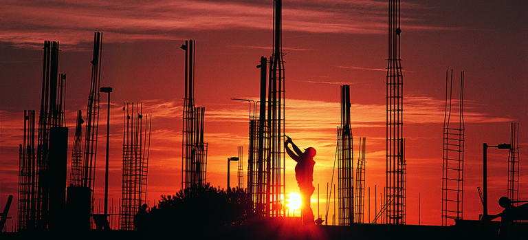 Commercial-Construction-Workers-keyimage